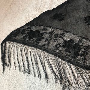 Accessories - Black Woven Pashmina Wrap/ Scarf - NWOT Accessories - Black Woven Pashmina Wrap/ Scarf - NWOT